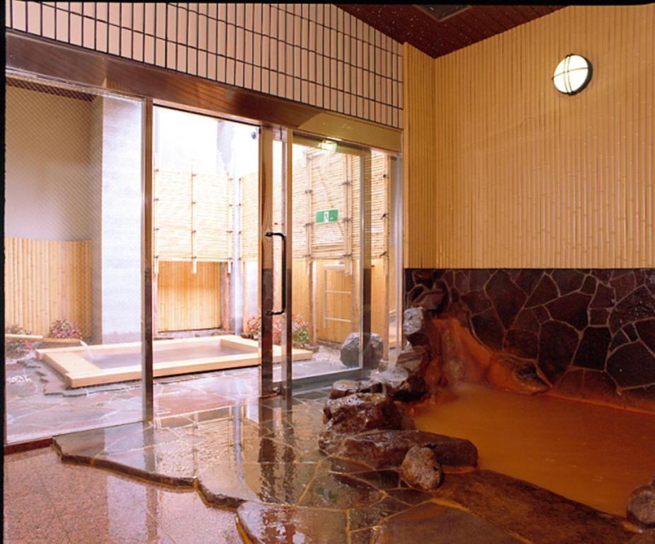 Kadonobo Ryokan Kobe Buitenkant foto